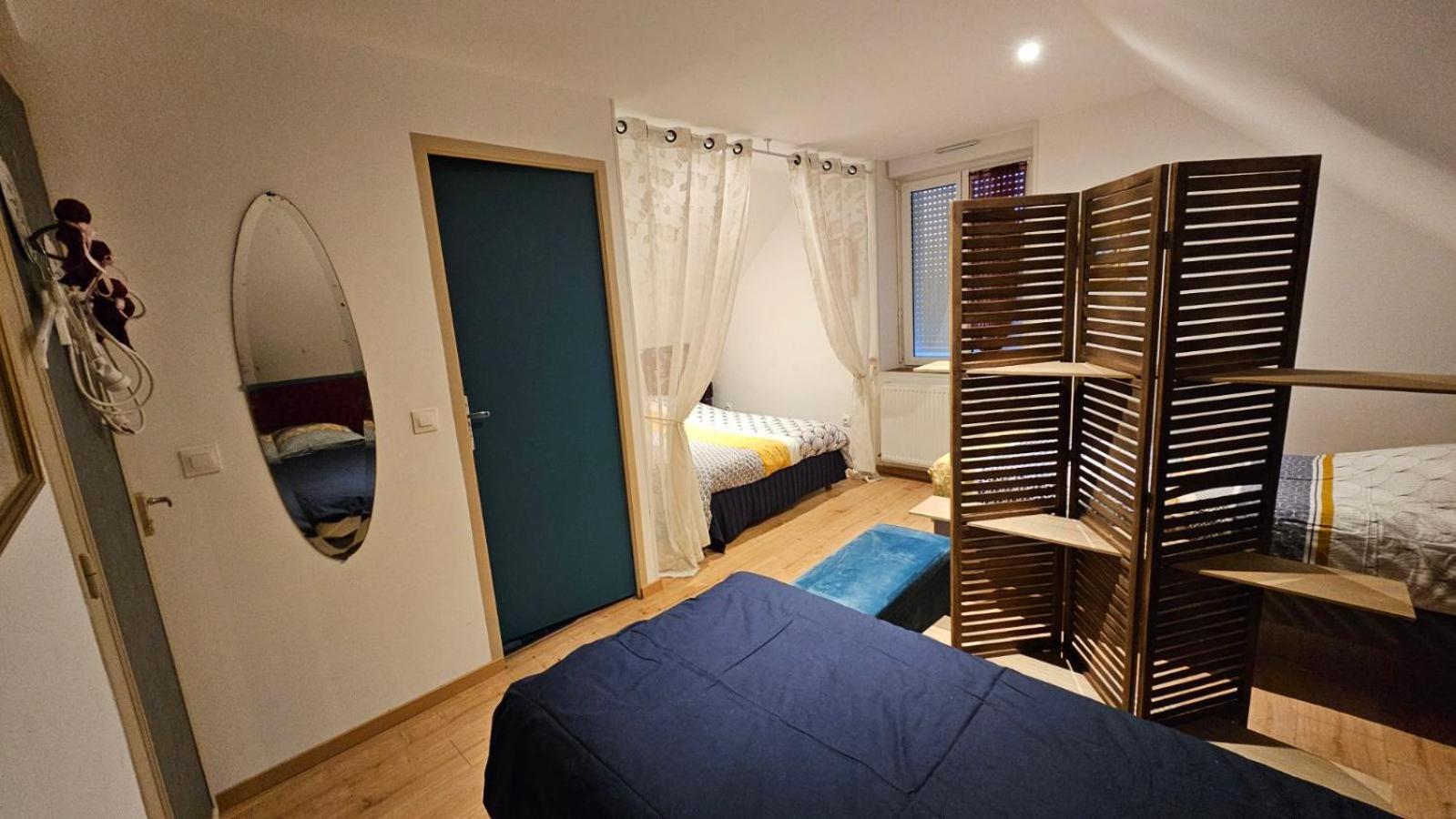 Le Deux Gaulle Apartment Le Mêle-sur-Sarthe Екстериор снимка